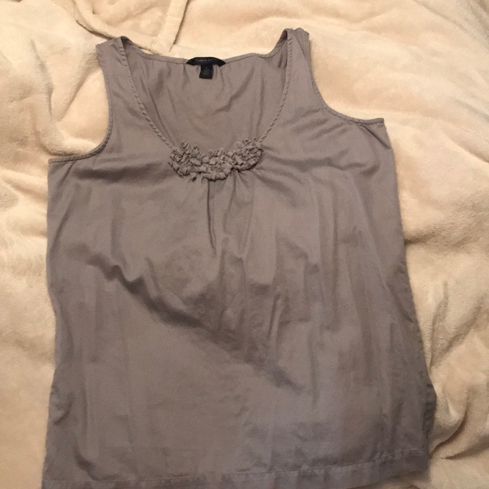 Gray tank top